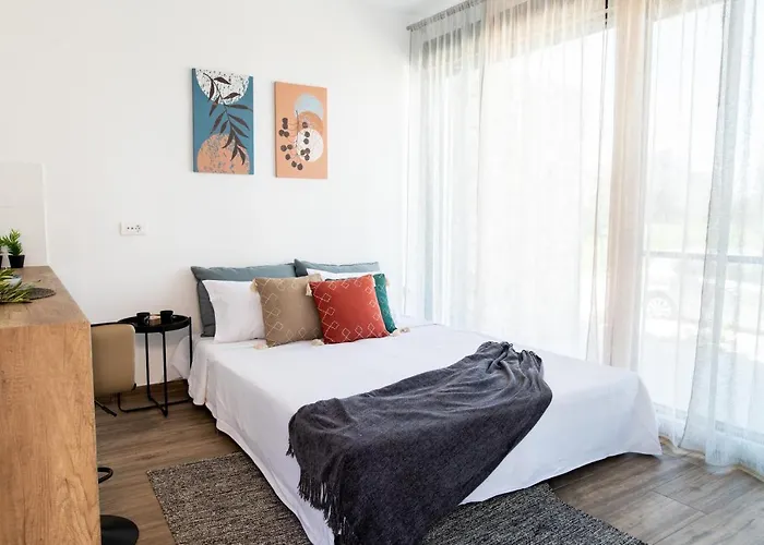 Pebble Garden Apartment Kos Town