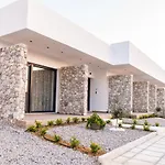 Apartment Pebble Garden Kos Town