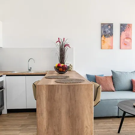 Апартаменты Pebble Garden Olive Branch - Magnolia