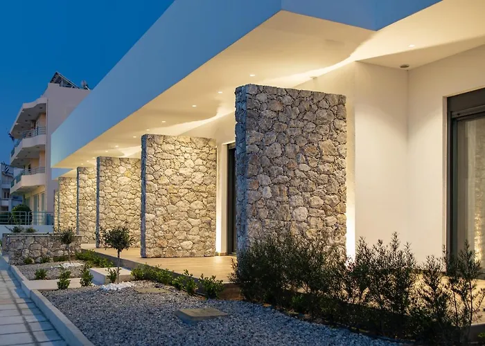 Pebble Garden Apartment *